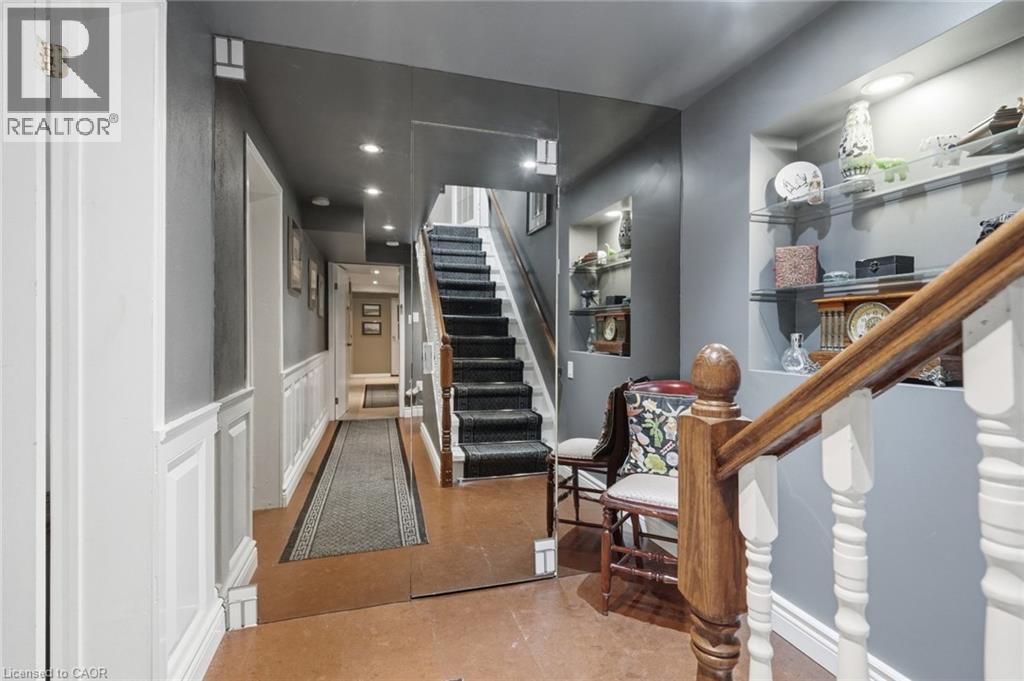 33 Centennial Parkway S, Hamilton, Ontario  L8G 2C1 - Photo 32 - 40847091
