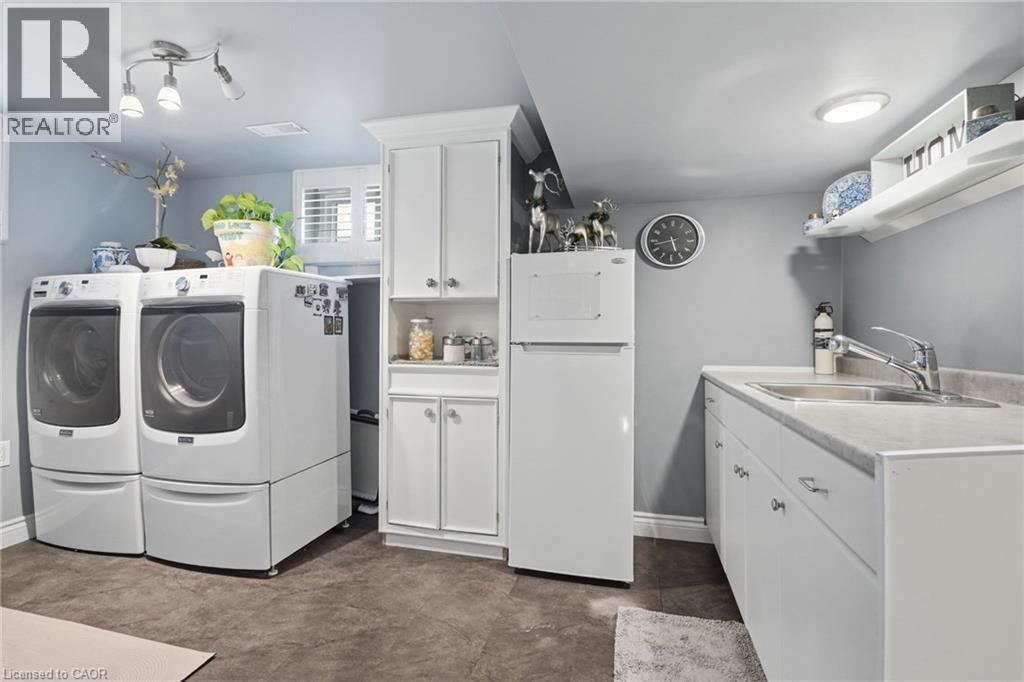 33 Centennial Parkway S, Hamilton, Ontario  L8G 2C1 - Photo 37 - 40847091