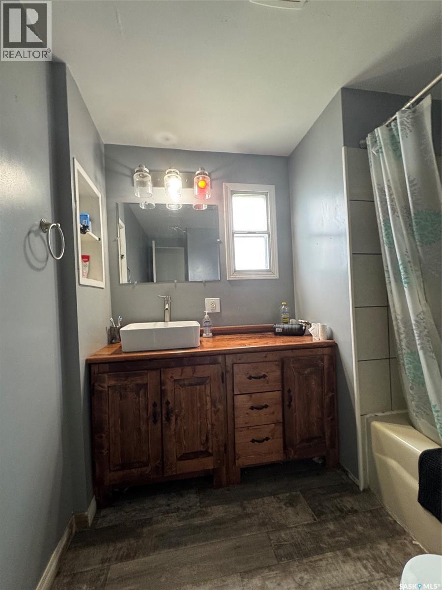 451 34th Street, Battleford, Saskatchewan  S0M 0E0 - Photo 7 - SK042136