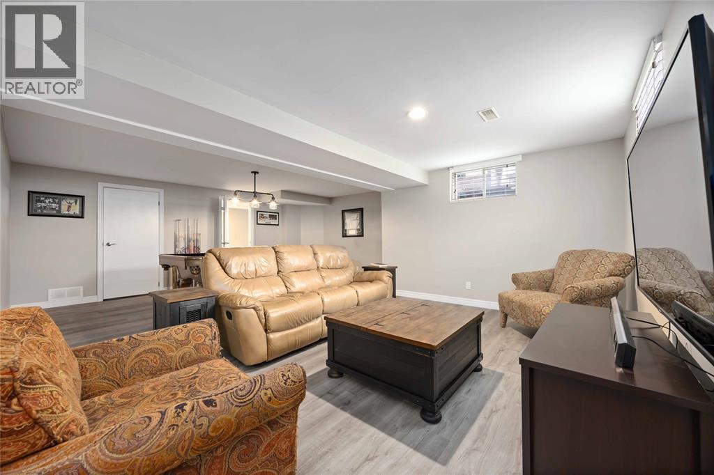 1918 Westgrove Drive, Sarnia, Ontario  N0N 1C0 - Photo 36 - 26016724