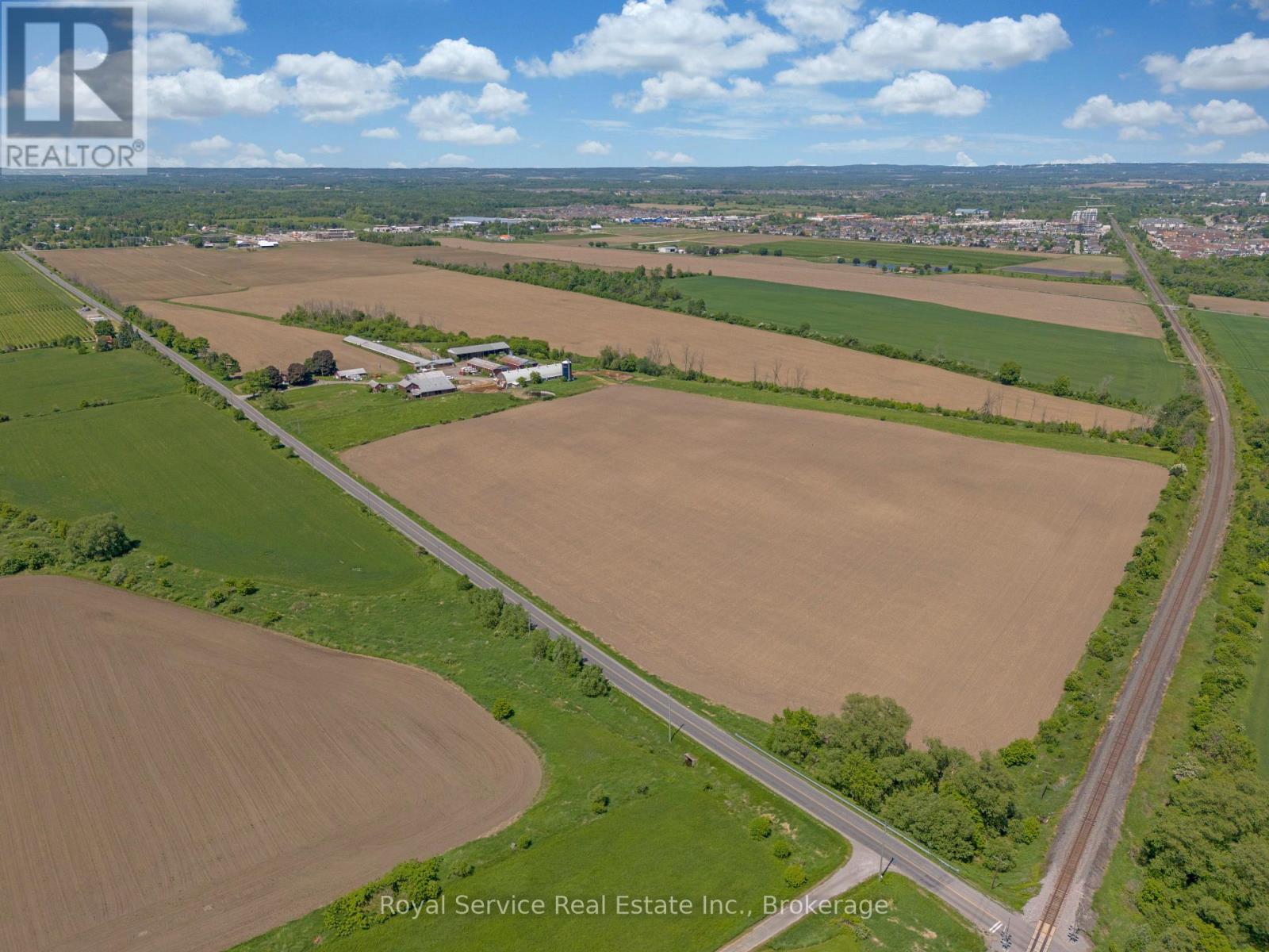 1261 Holt Road, Clarington, Ontario  L1C 6G8 - Photo 2 - E13557200