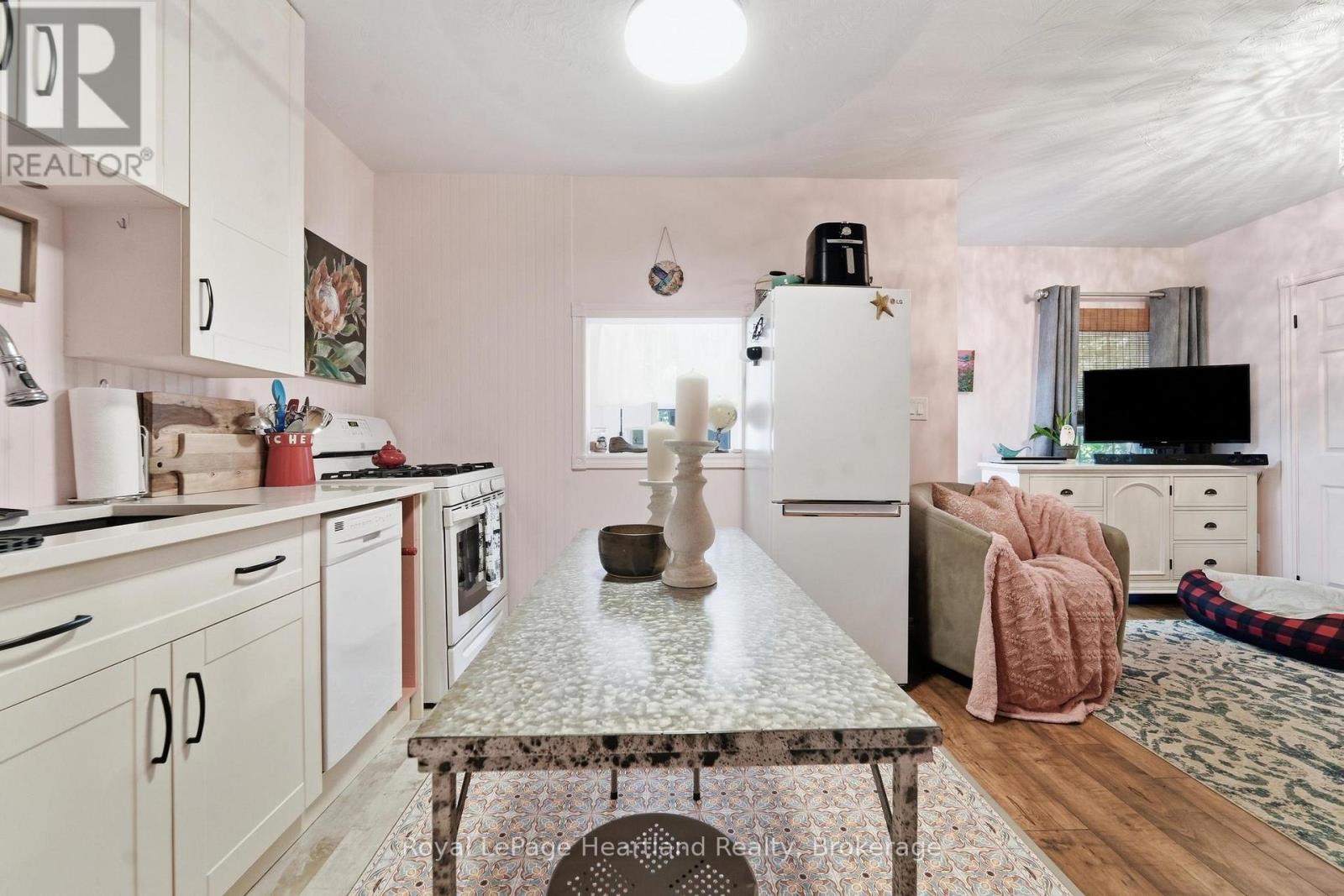 18 St Vincent Street, Goderich, Ontario  N7A 2M6 - Photo 30 - X13557162