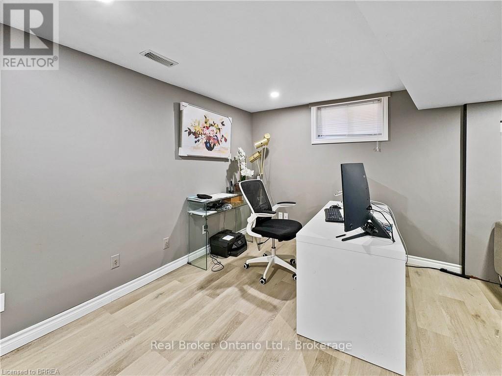 3 Westview Avenue, Brantford, Ontario  N3T 5L7 - Photo 23 - X13557268