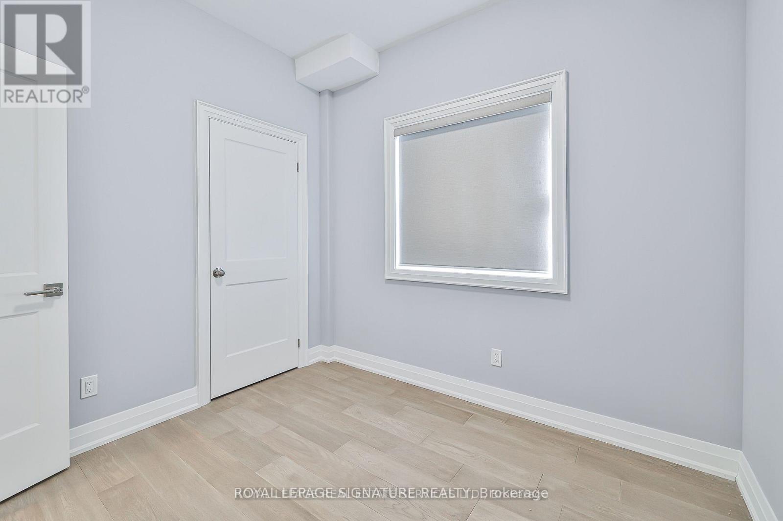 Main - 60 Belvidere Avenue, Toronto, Ontario  M6C 1P6 - Photo 12 - C13557128