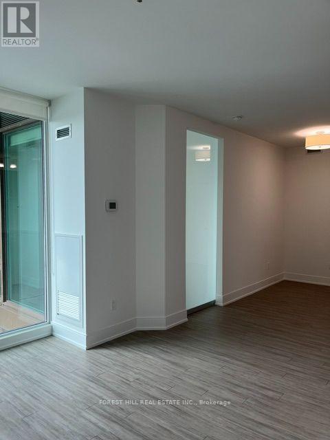 717 - 310 Tweedsmuir Avenue, Toronto, Ontario  M5P 2Y2 - Photo 6 - C13557148