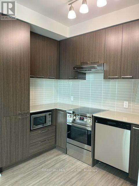 717 - 310 Tweedsmuir Avenue, Toronto, Ontario  M5P 2Y2 - Photo 8 - C13557148