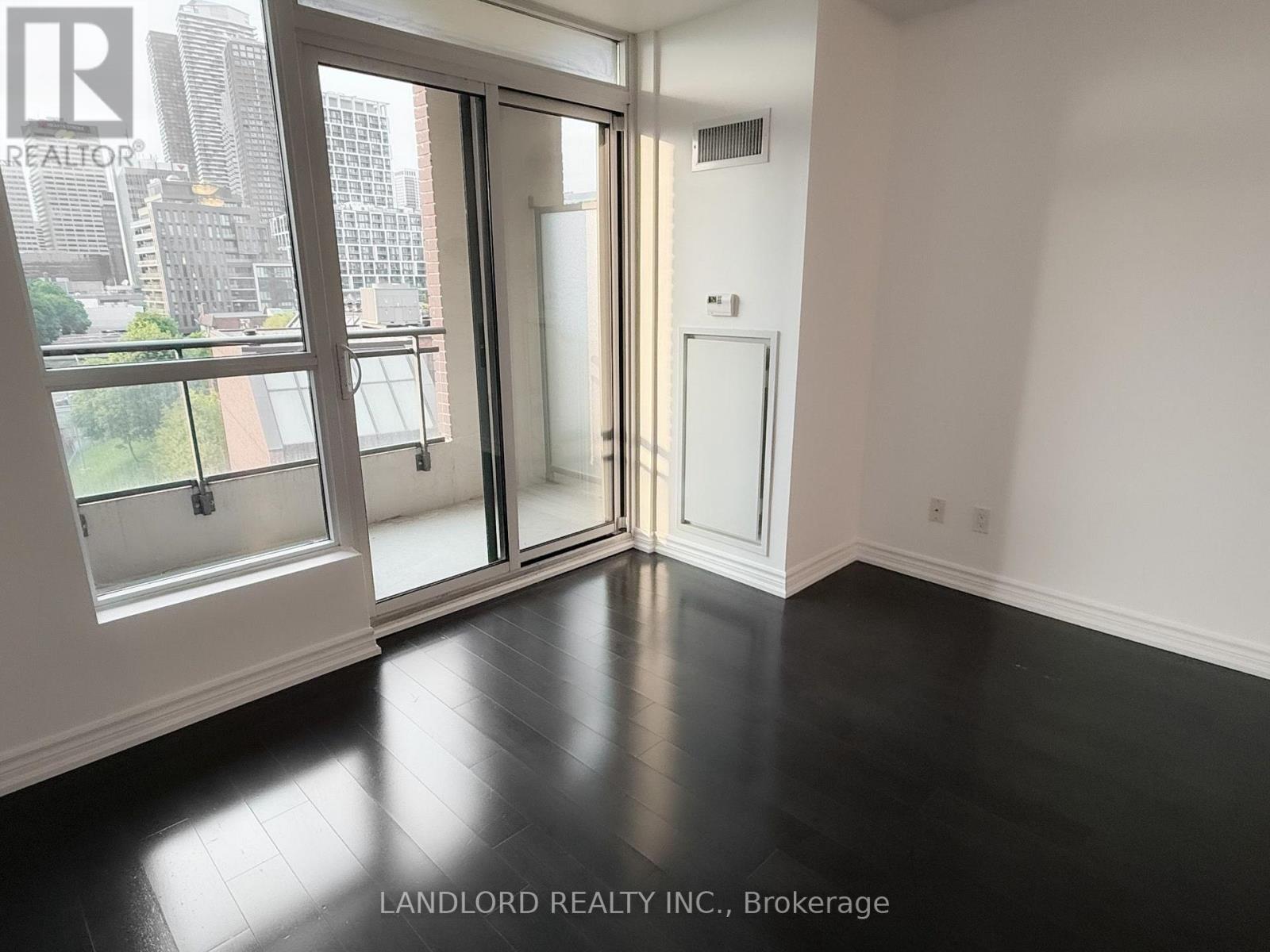 521 - 23 Glebe Road W, Toronto, Ontario  M5P 0A1 - Photo 10 - C13557154