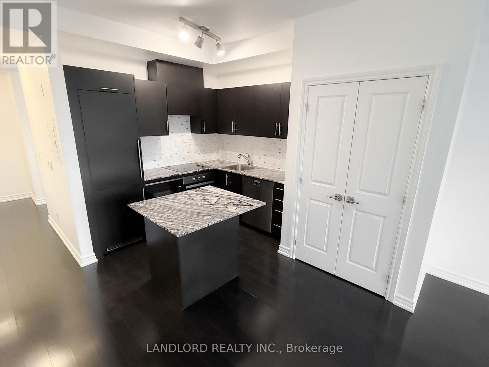 521 - 23 Glebe Road W, Toronto, Ontario  M5P 0A1 - Photo 2 - C13557154