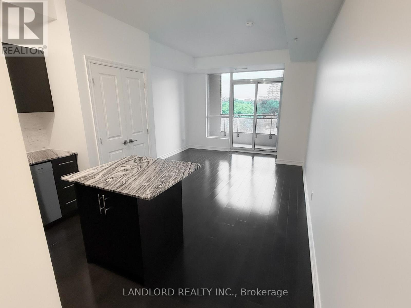 521 - 23 Glebe Road W, Toronto, Ontario  M5P 0A1 - Photo 6 - C13557154