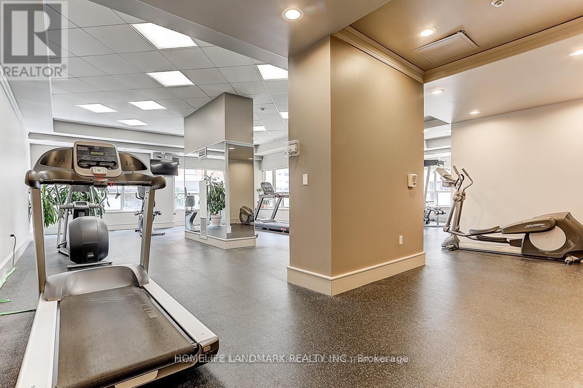 701 - 909 Bay Street, Toronto, Ontario  M5S 3G2 - Photo 22 - C13557182