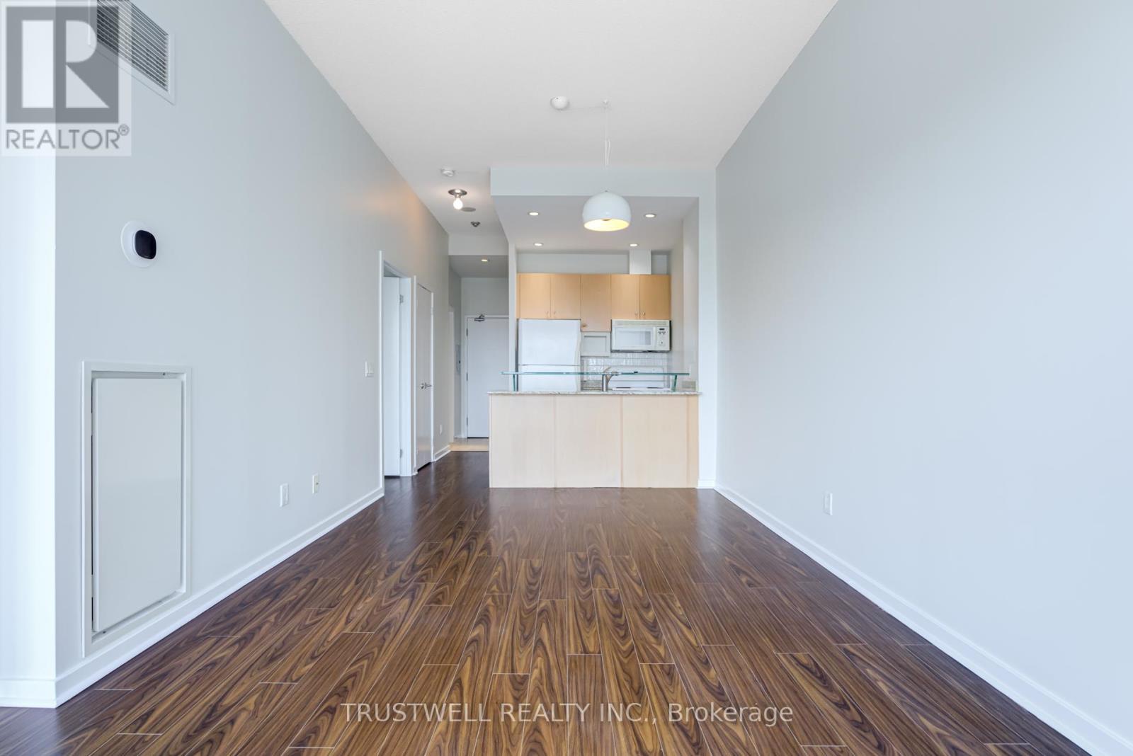 213 - 208 Queens Quay W, Toronto, Ontario M5J 2Y5 - Photo 6 - C13557252