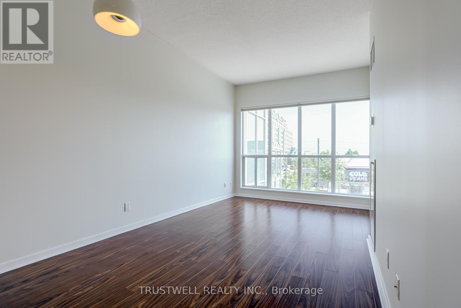 213 - 208 Queens Quay W, Toronto, Ontario M5J 2Y5 - Photo 7 - C13557252