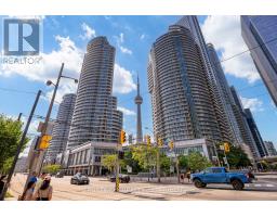 213 - 208 QUEENS QUAY W, Toronto, Ontario