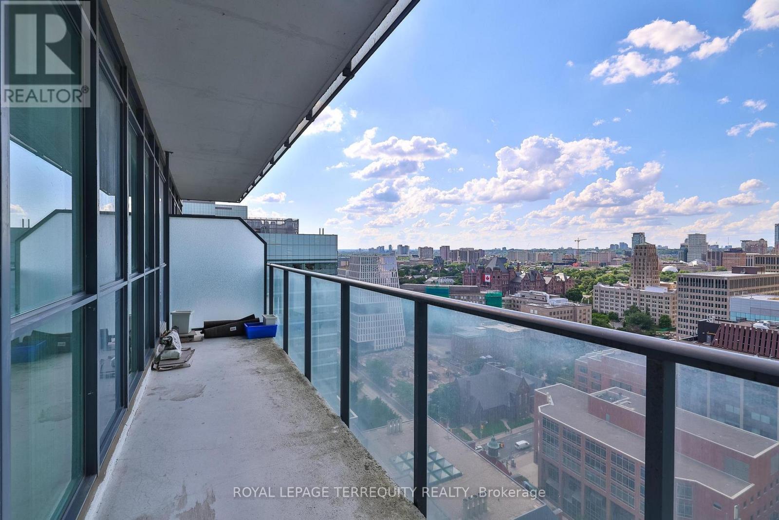 2412 - 770 Bay Street, Toronto, Ontario  M5G 0A6 - Photo 35 - C13557266