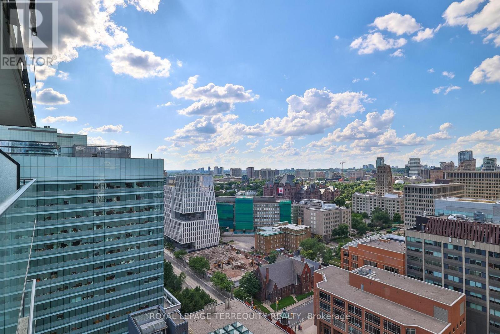 2412 - 770 Bay Street, Toronto, Ontario  M5G 0A6 - Photo 36 - C13557266