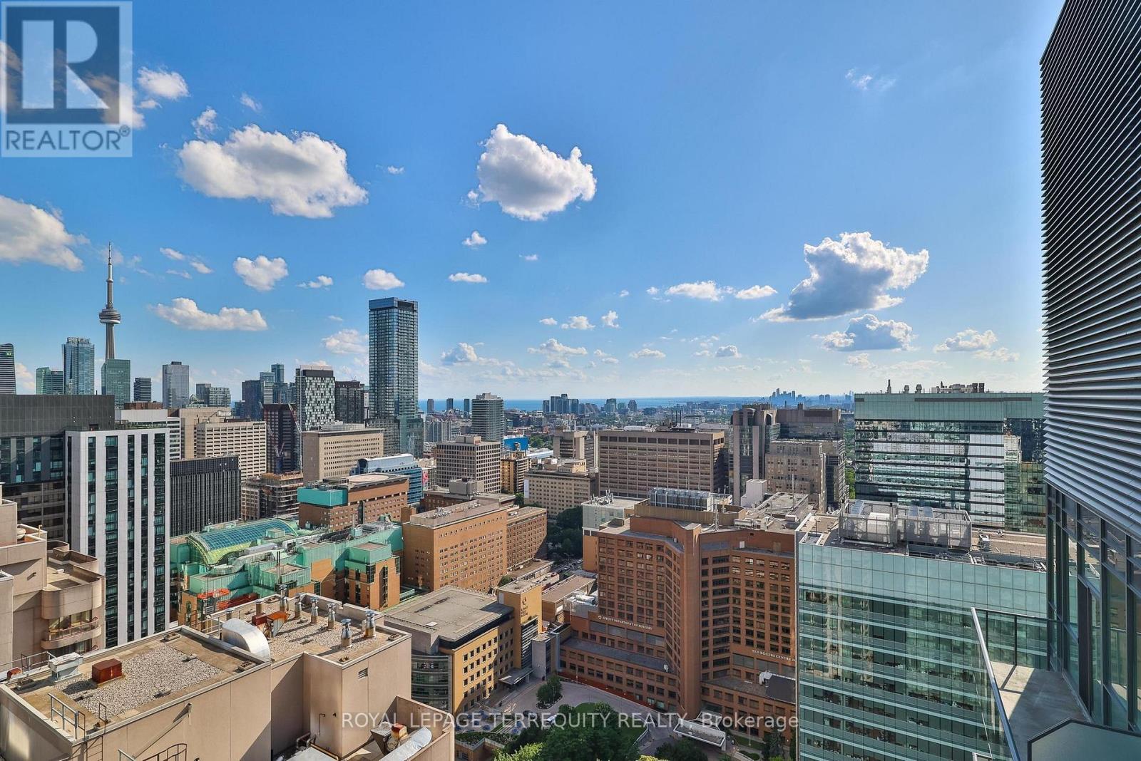 2412 - 770 Bay Street, Toronto, Ontario  M5G 0A6 - Photo 43 - C13557266