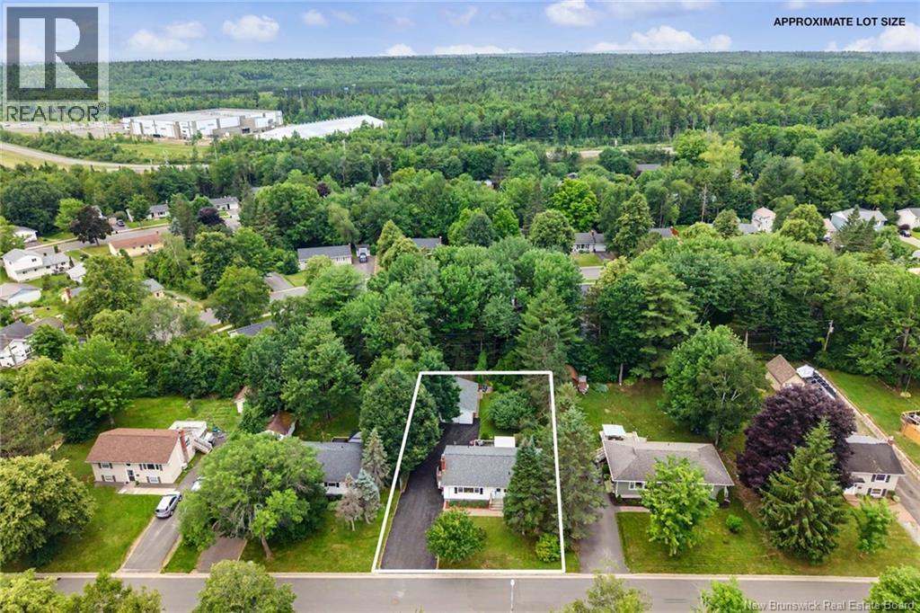 40 Nottingham Street, Fredericton, New Brunswick  E3B 4W7 - Photo 4 - NB143846