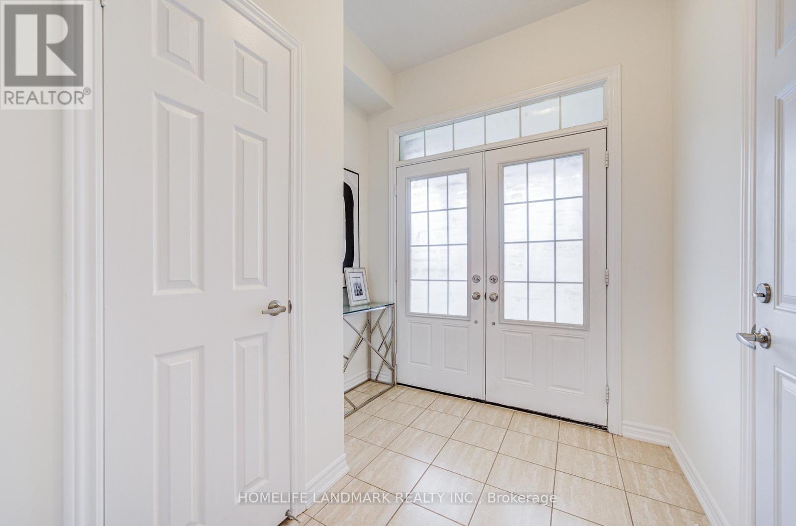 30 Garrardview Street, Ajax, Ontario  L1Z 0N5 - Photo 5 - E13557064
