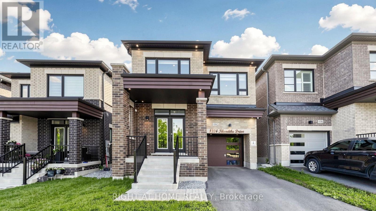 1324 KLONDIKE DRIVE, Oshawa, Ontario