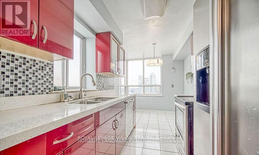 2106 - 115 Omni Drive, Toronto, Ontario  M1P 5B4 - Photo 5 - E13557234
