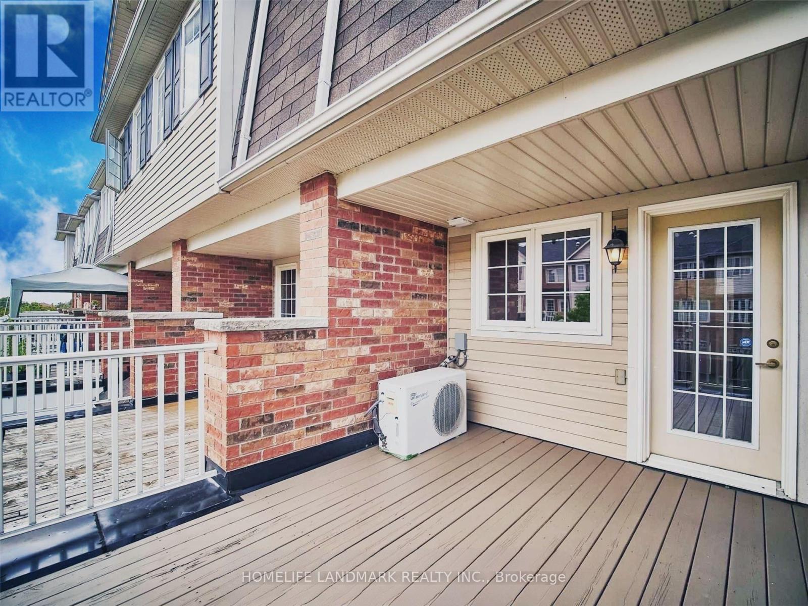 224 Rouge River Drive, Toronto, Ontario  M1B 0A8 - Photo 13 - E13557256