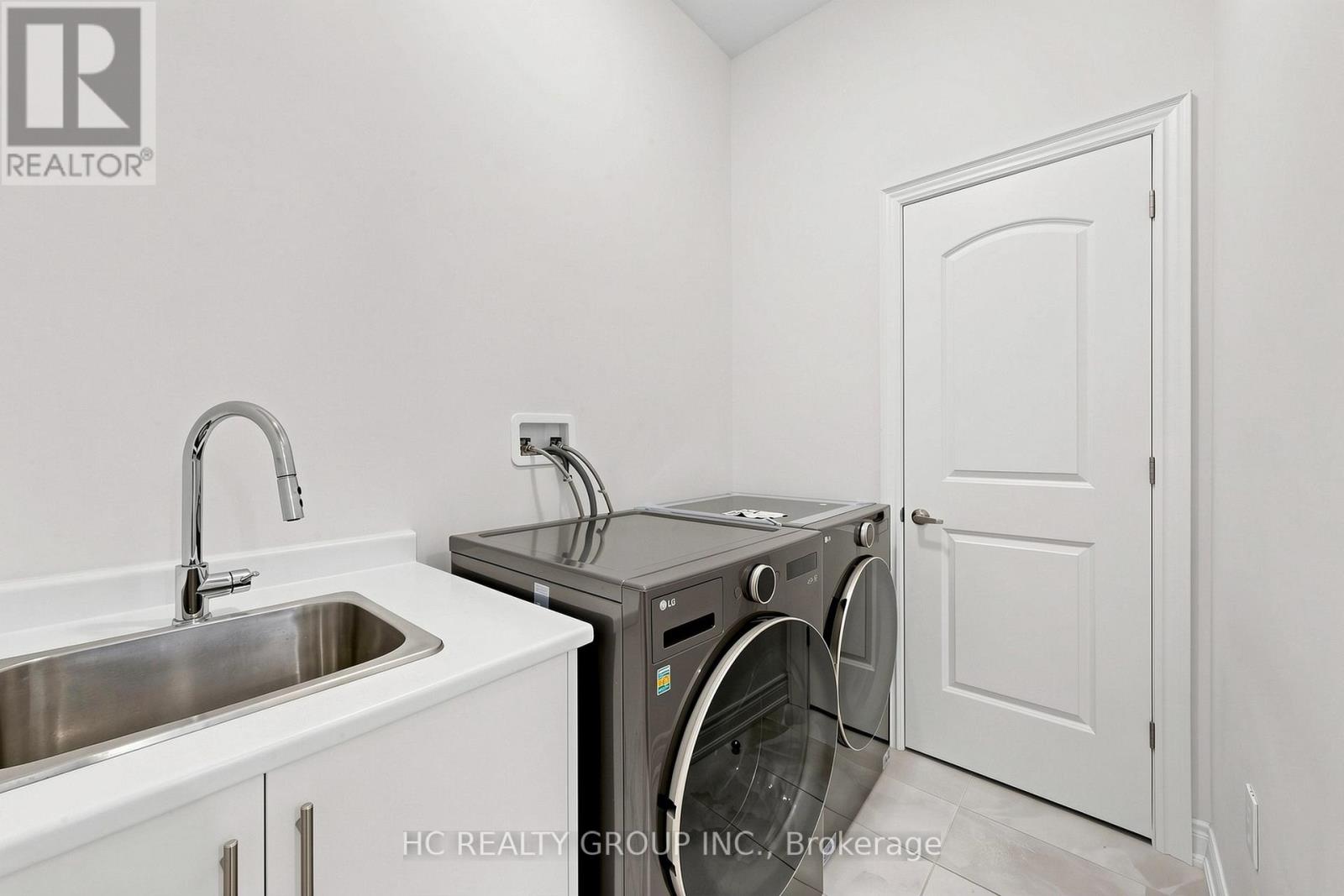 79 Silk Twist Drive, East Gwillimbury, Ontario  L9N 0W4 - Photo 12 - N13557018