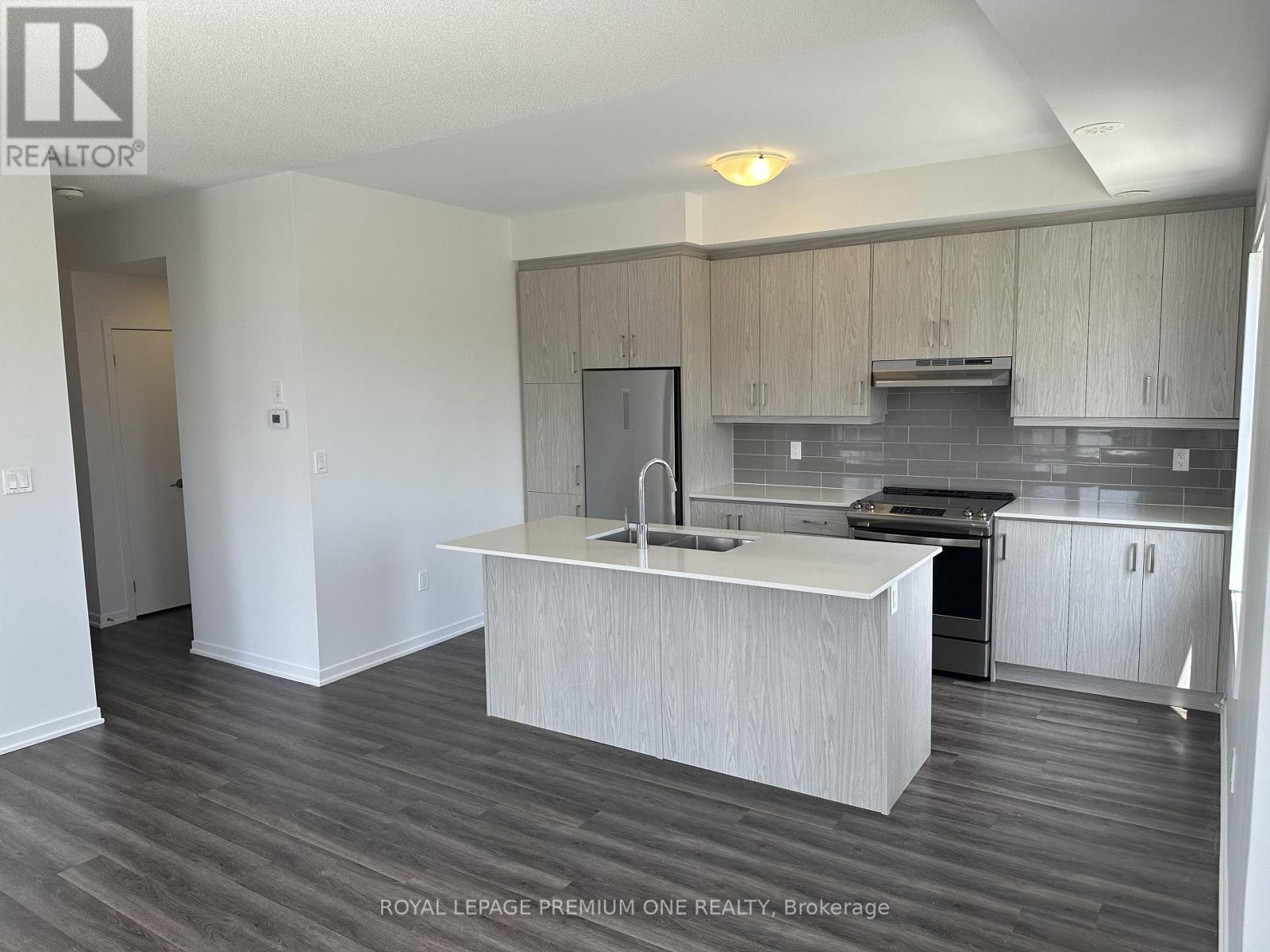 269 - 150 Honeycrisp Crescent, Vaughan, Ontario  L4K 0N7 - Photo 6 - N13557066