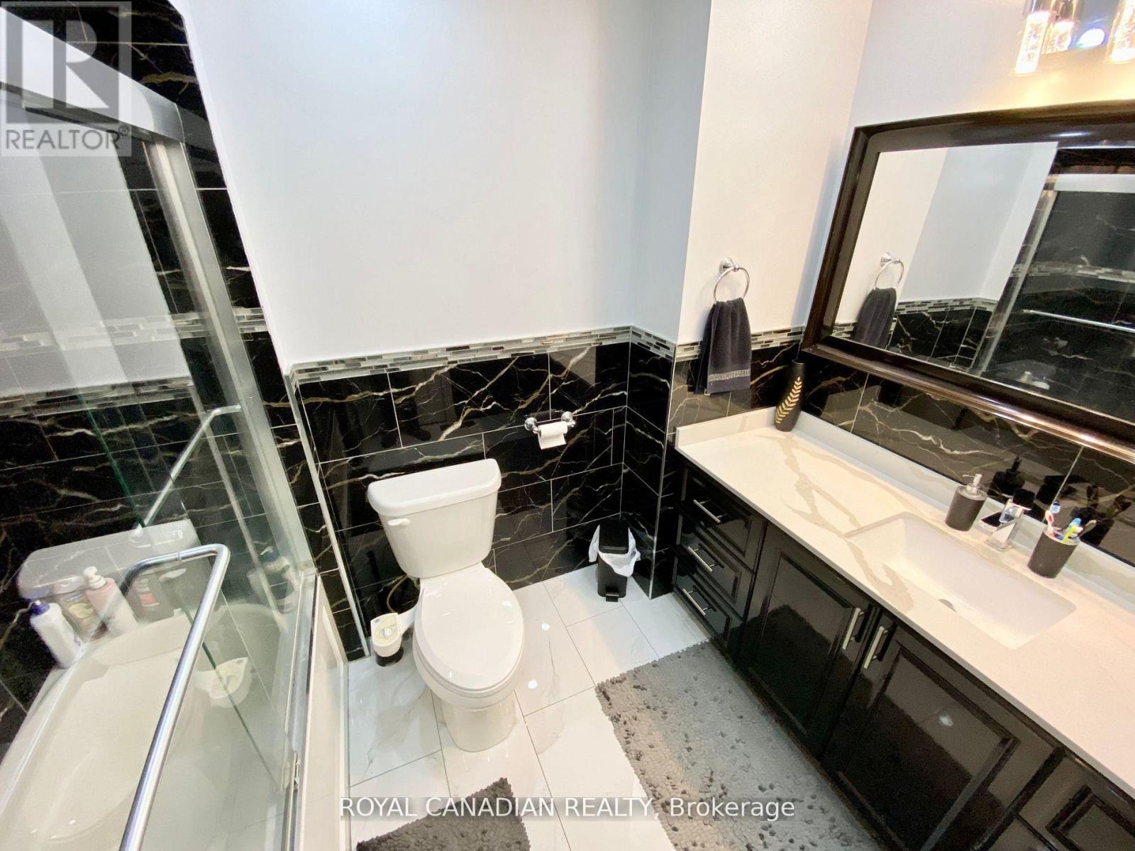 Upper - 9 Clarion Crescent, Markham, Ontario  L3S 3M8 - Photo 11 - N13557076