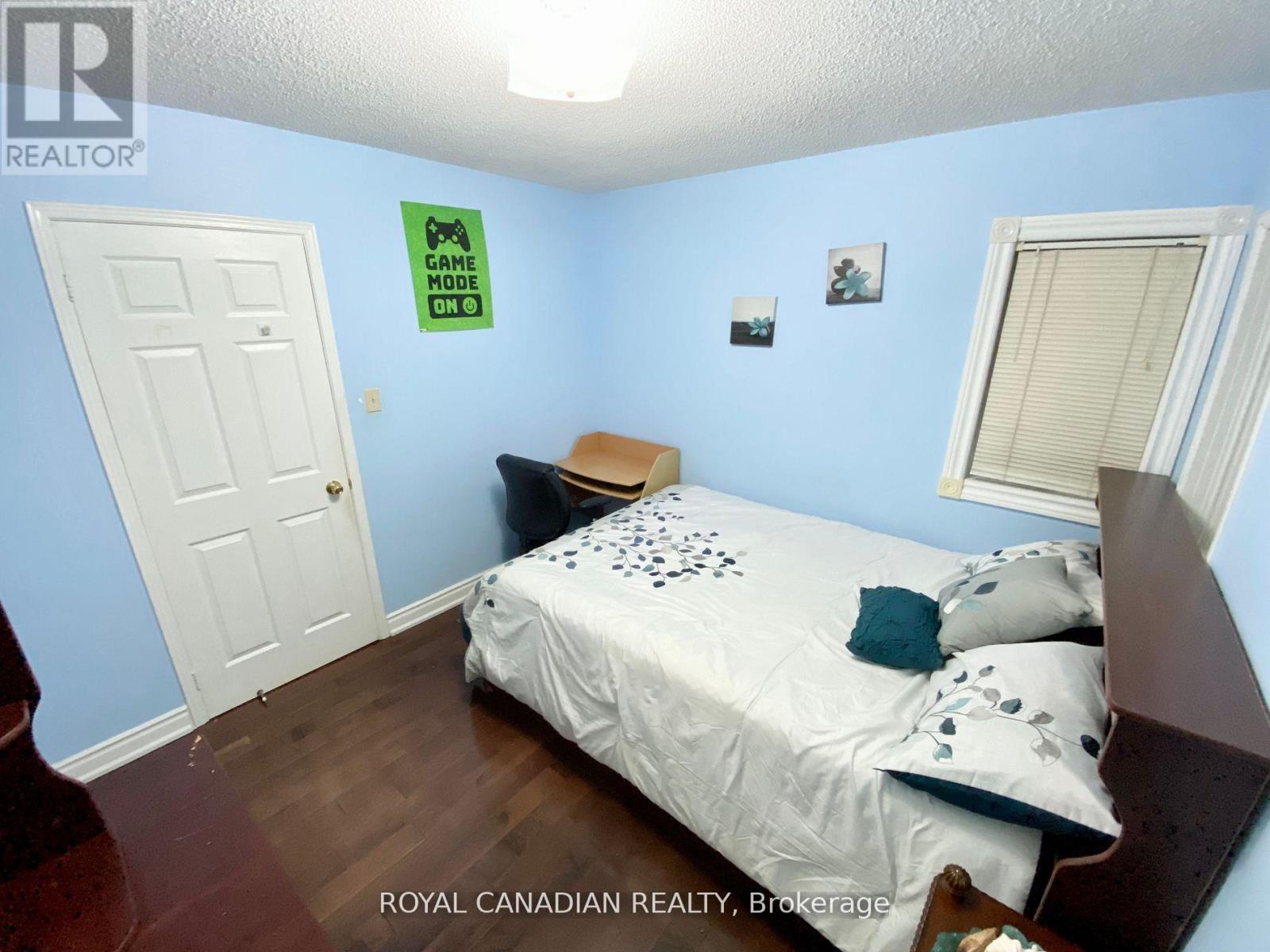 Upper - 9 Clarion Crescent, Markham, Ontario  L3S 3M8 - Photo 12 - N13557076
