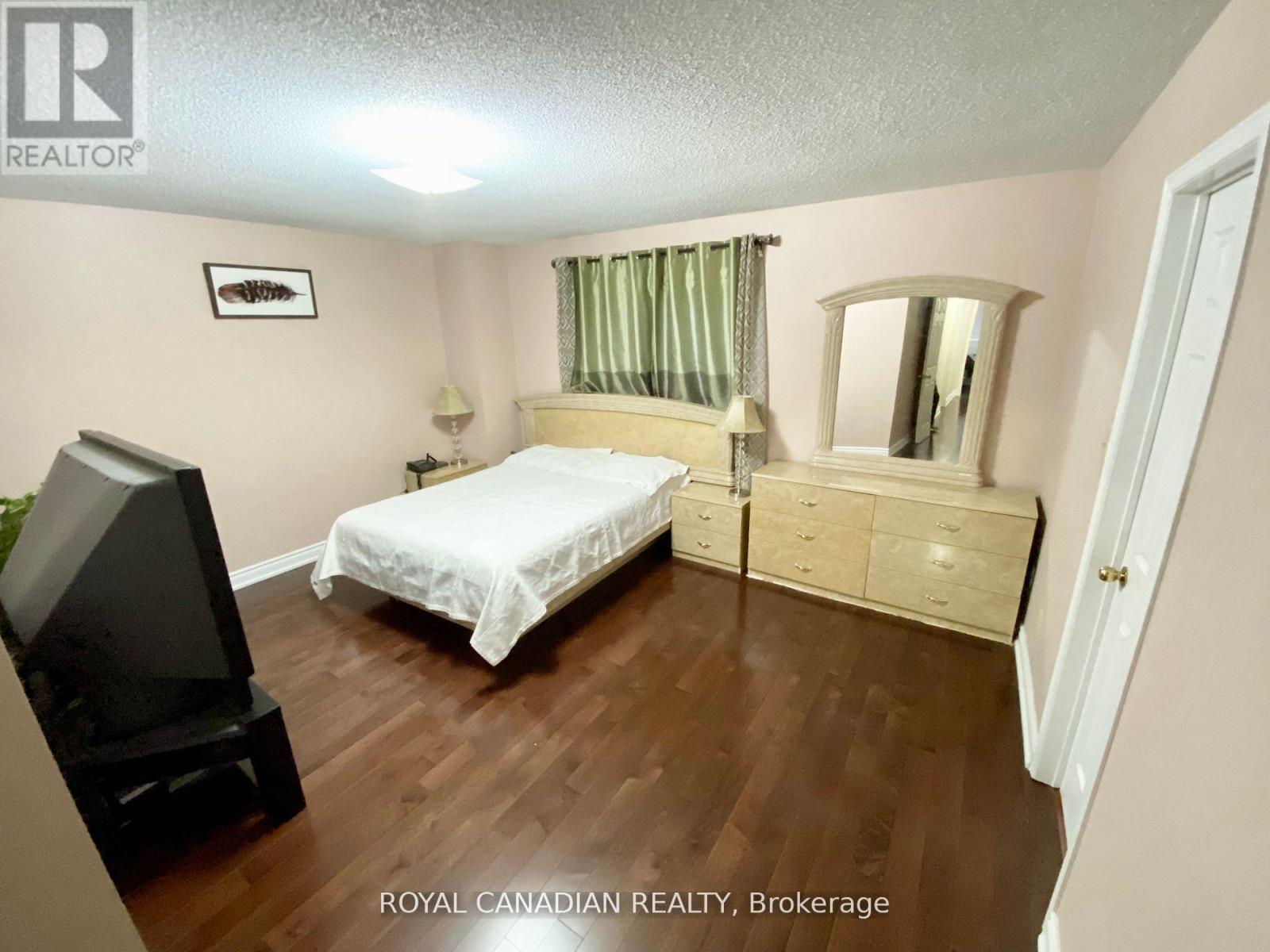 Upper - 9 Clarion Crescent, Markham, Ontario  L3S 3M8 - Photo 13 - N13557076