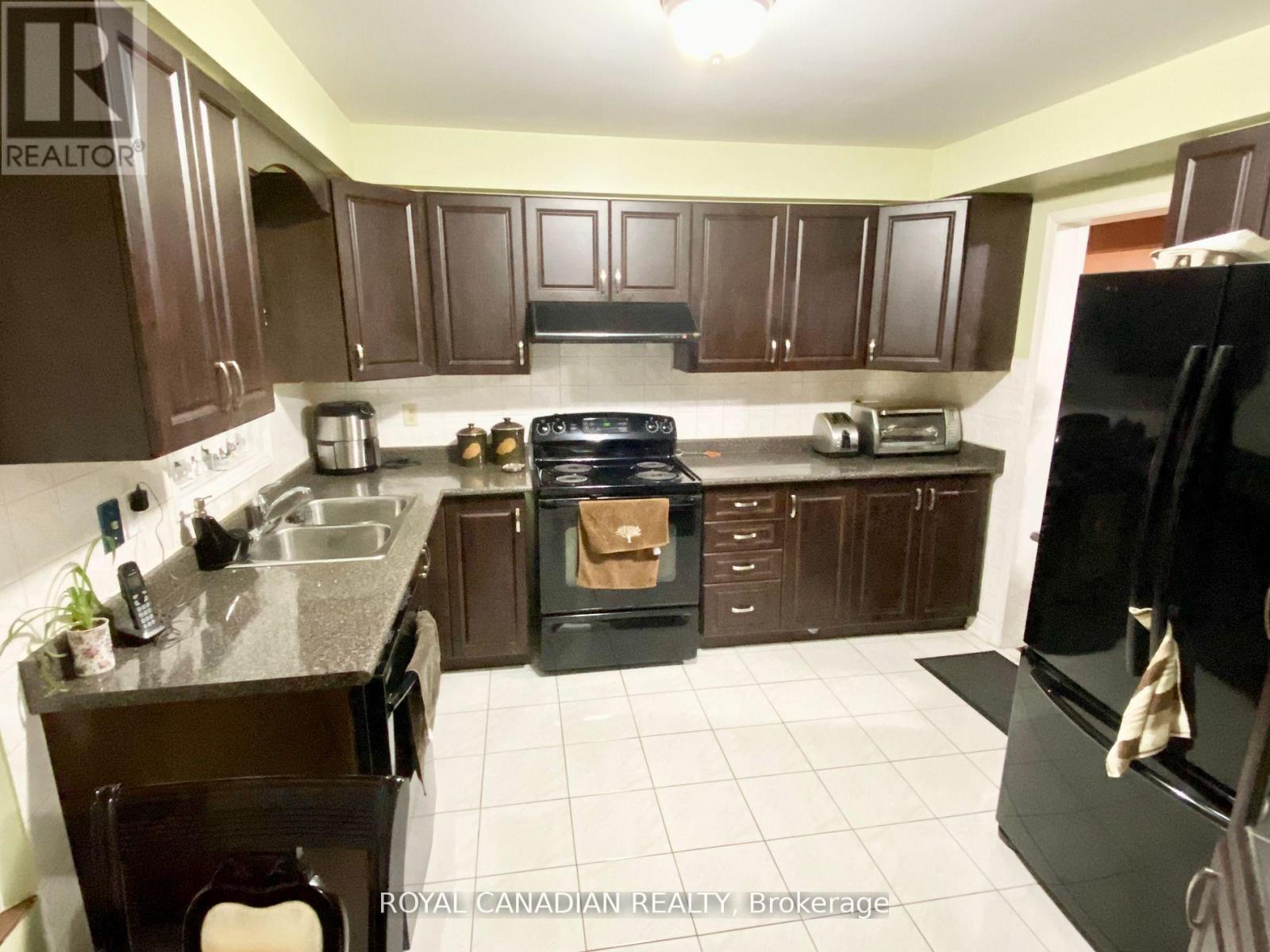 Upper - 9 Clarion Crescent, Markham, Ontario  L3S 3M8 - Photo 4 - N13557076