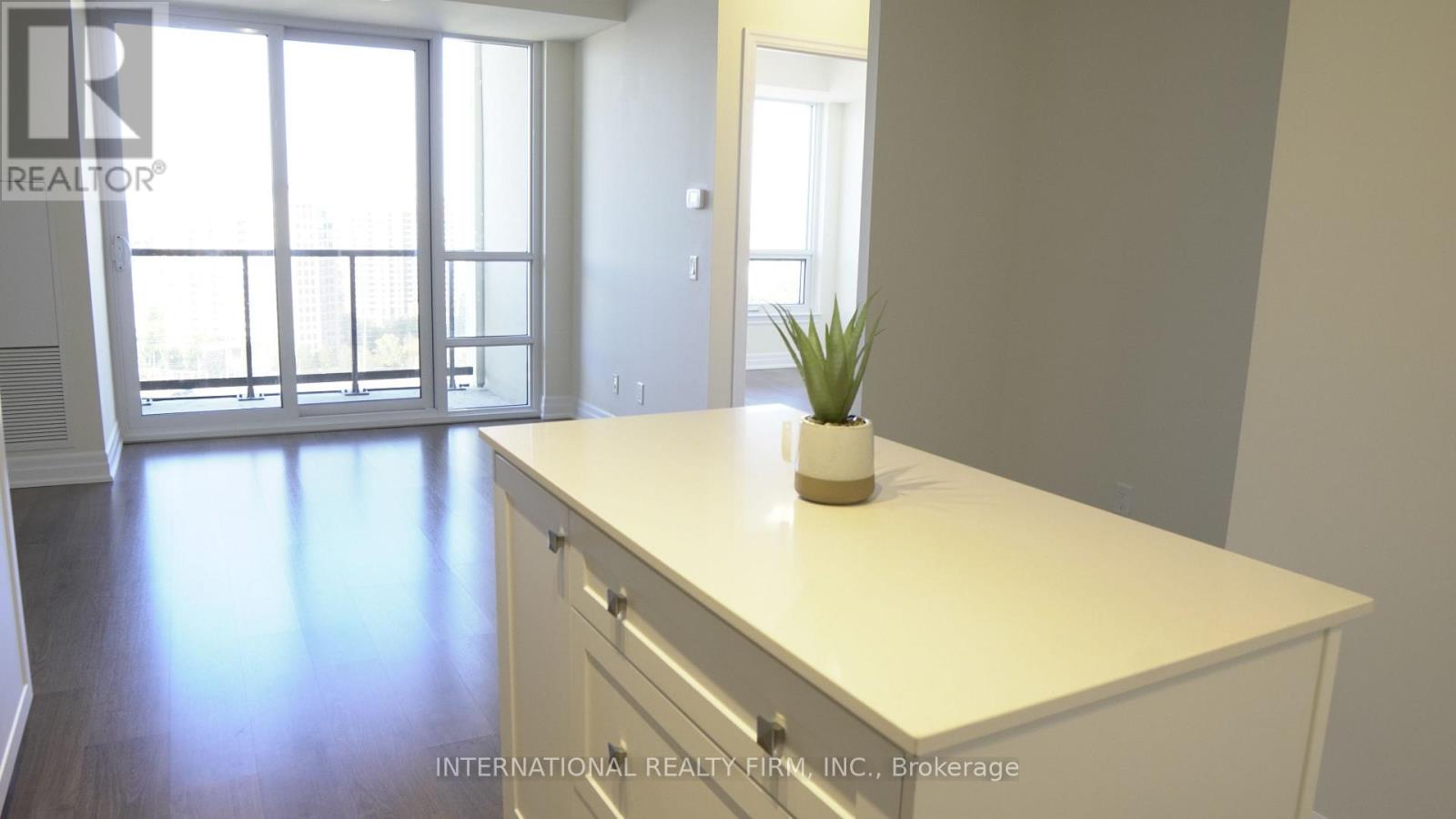 1711 - 9085 Jane Street, Vaughan (Concord), Ontario  L4K 0L8 - Photo 10 - N13557116
