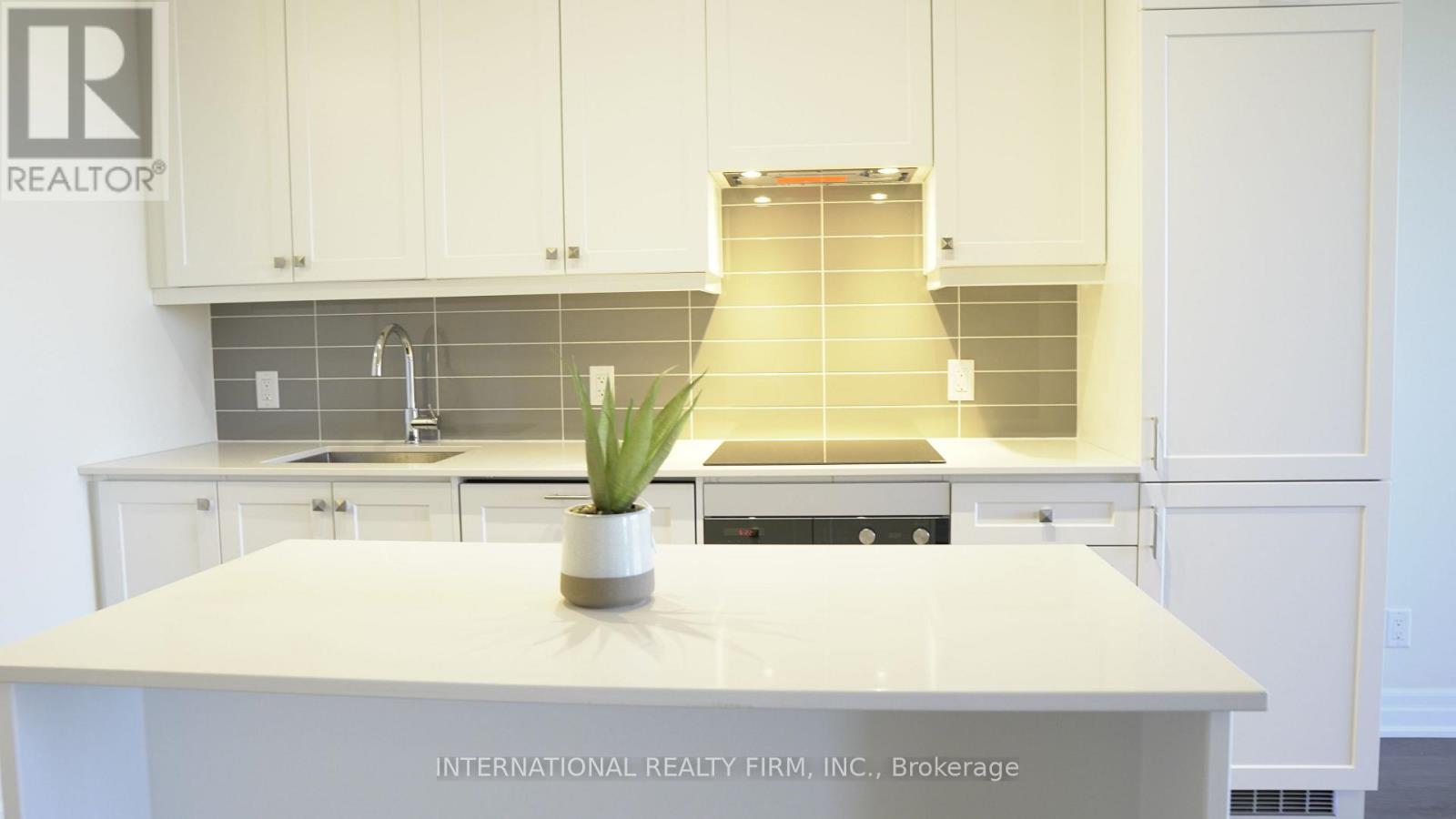 1711 - 9085 Jane Street, Vaughan (Concord), Ontario  L4K 0L8 - Photo 14 - N13557116