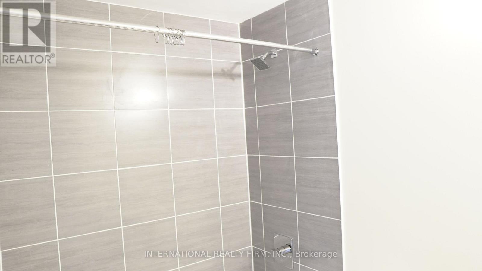 1711 - 9085 Jane Street, Vaughan (Concord), Ontario  L4K 0L8 - Photo 22 - N13557116
