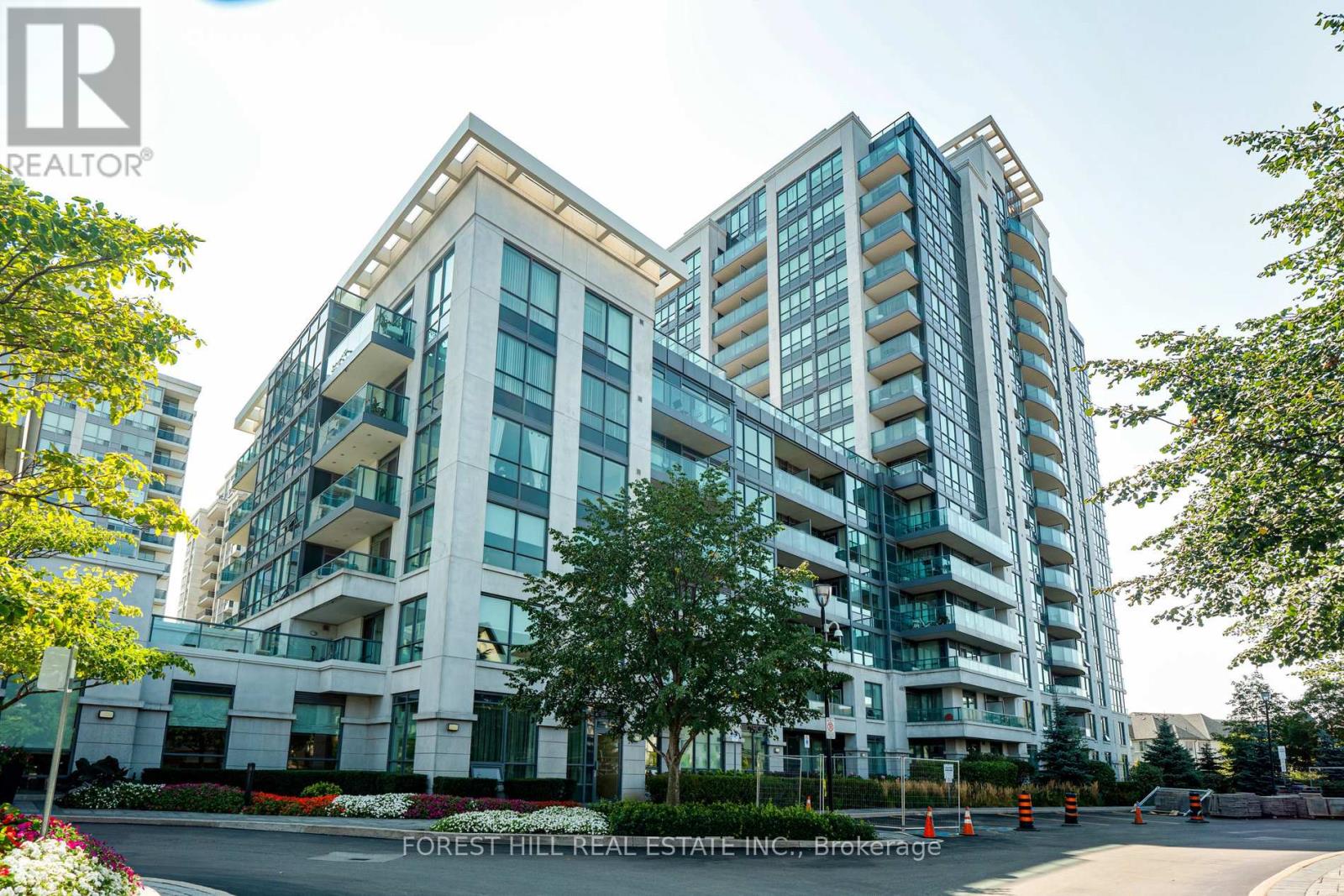 214 - 30 North Park Road, Vaughan (Beverley Glen), Ontario  L4J 0G6 - Photo 1 - N13557204