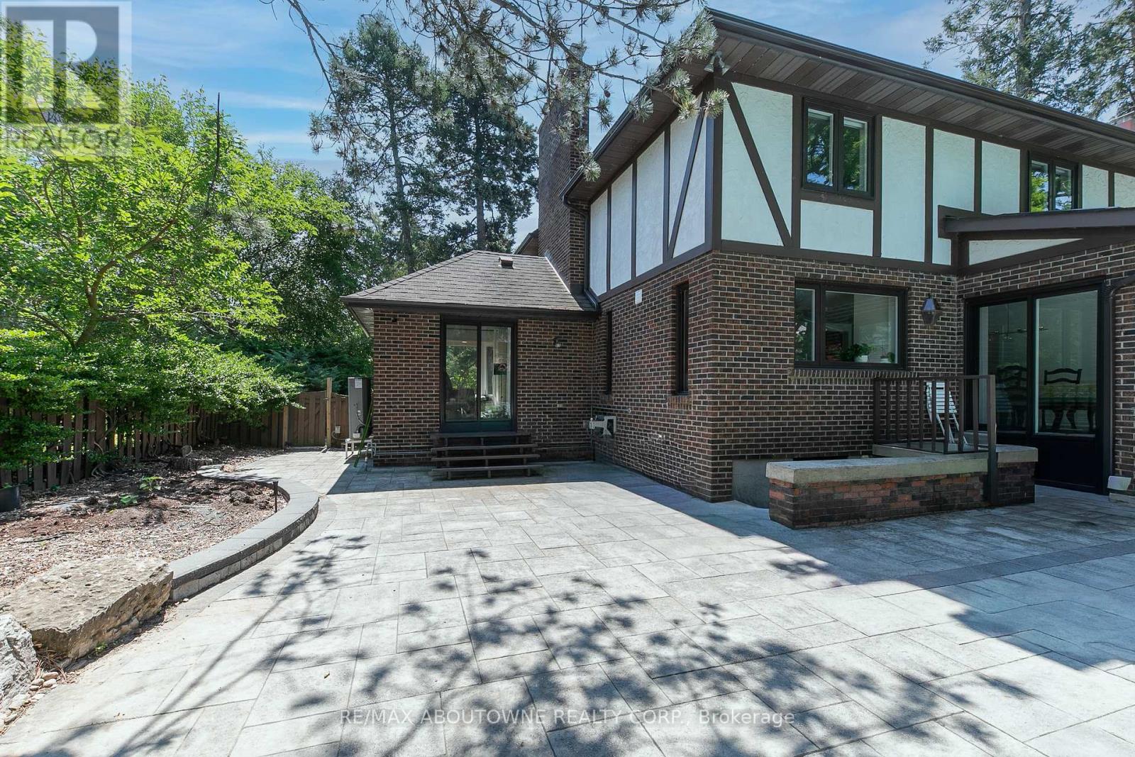 1201 Botany Hill W, Oakville, Ontario  L6J 6J5 - Photo 40 - W13557058