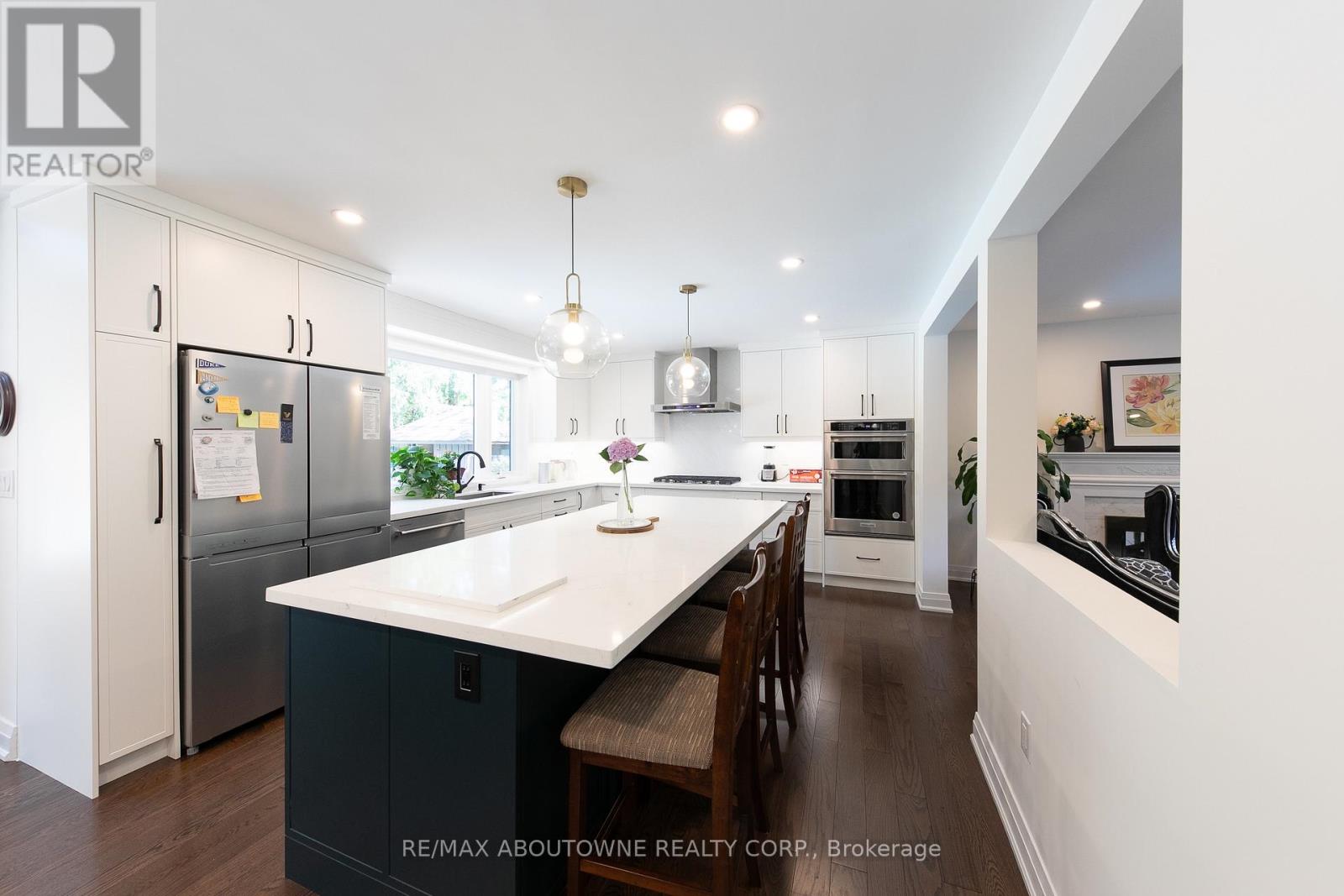 1201 Botany Hill W, Oakville, Ontario  L6J 6J5 - Photo 6 - W13557058