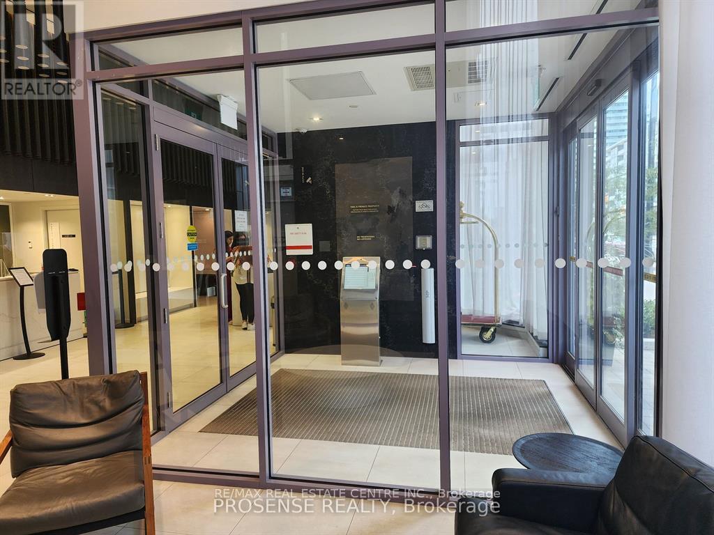 4009 - 4065 Confederation Parkway, Mississauga, Ontario  L5B 0L4 - Photo 4 - W13557170