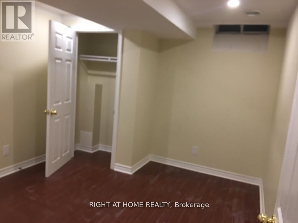 Basemnt - 5813 Raftsman Cove Street, Mississauga, Ontario  L5M 6N9 - Photo 4 - W13557288