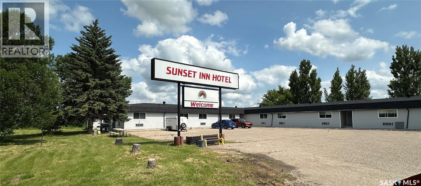 1304 Park Avenue E, Esterhazy, Saskatchewan  S0A 0X0 - Photo 14 - SK042398