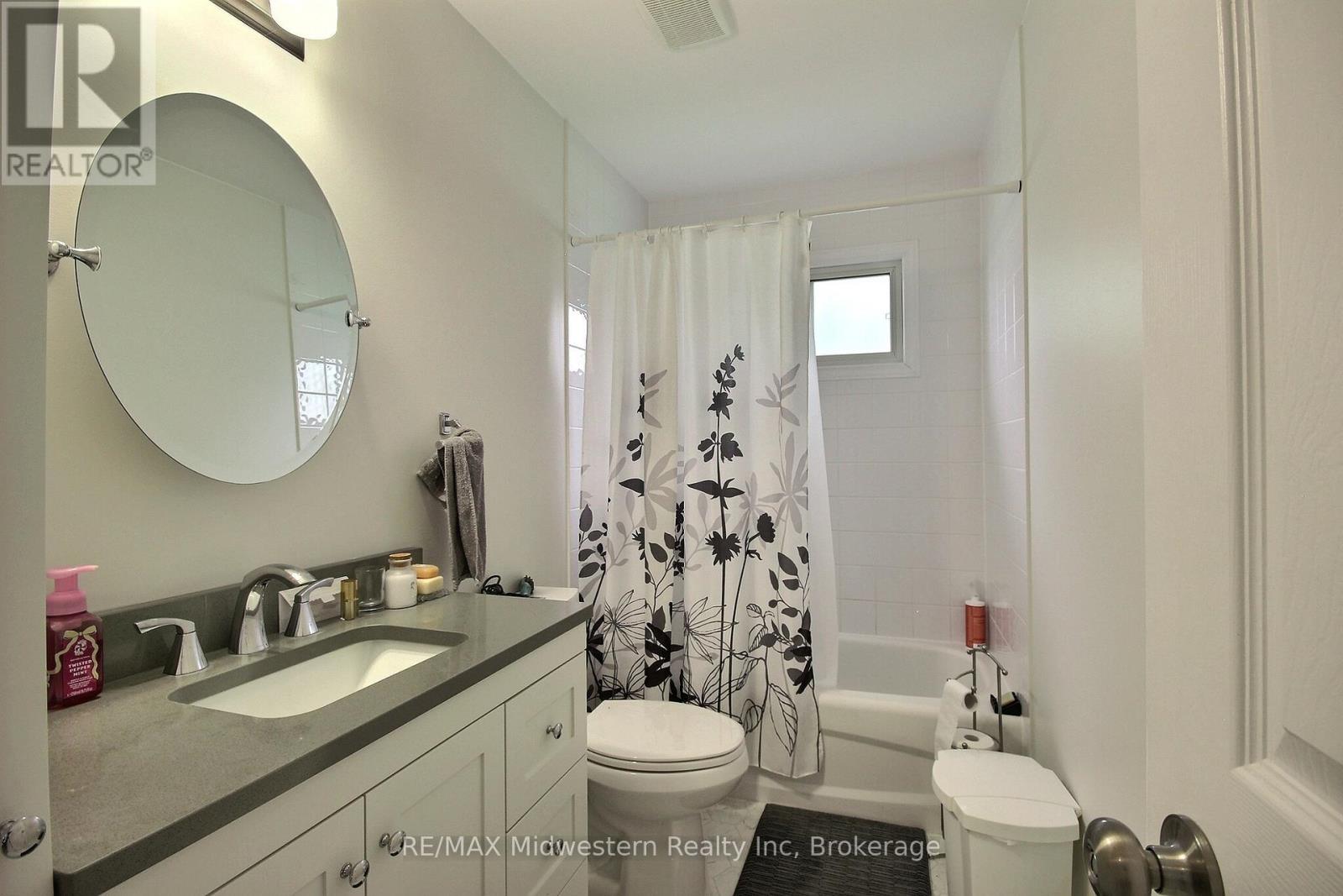 380 Havelock Avenue S, North Perth, Ontario  N4W 3T4 - Photo 3 - X13021756