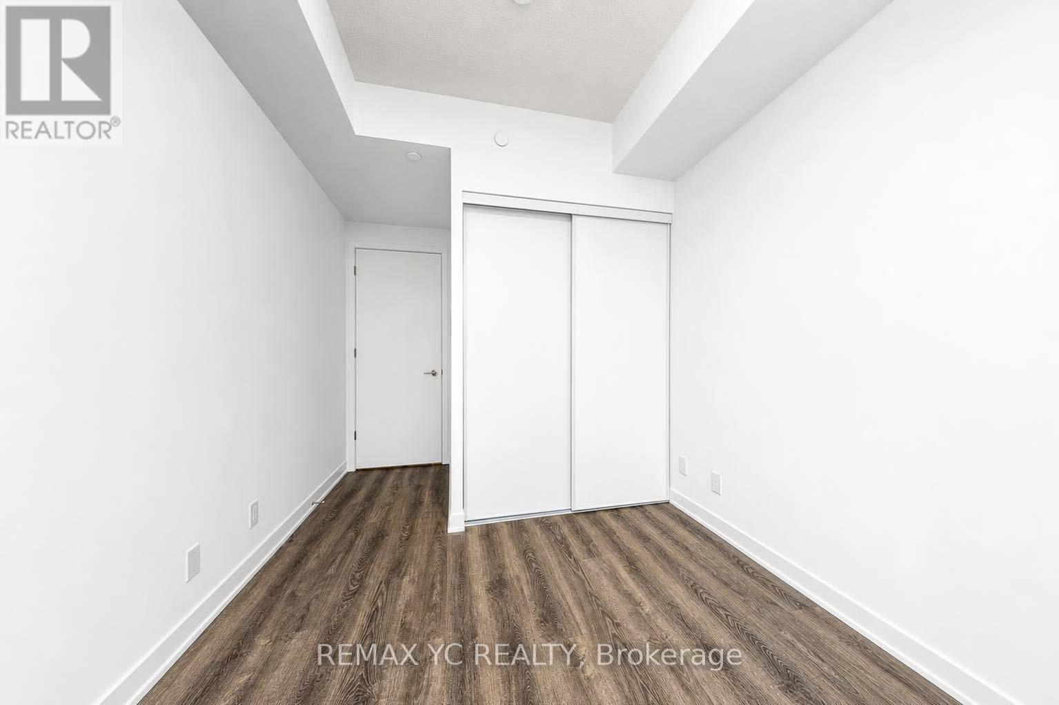 2212 - 180 Front Street E, Toronto, Ontario  M5A 0A9 - Photo 15 - C13556274