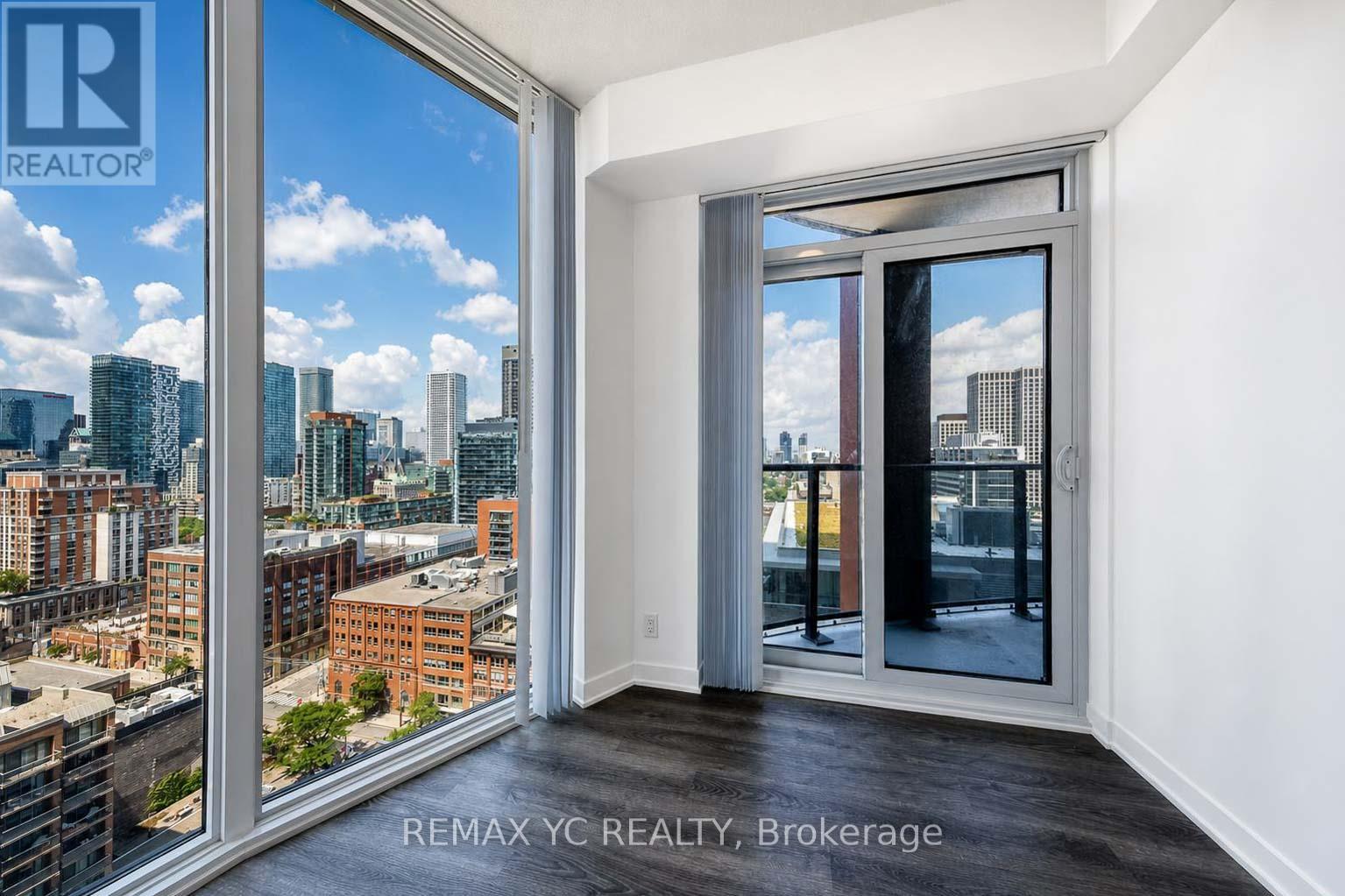 2212 - 180 Front Street E, Toronto, Ontario  M5A 0A9 - Photo 19 - C13556274