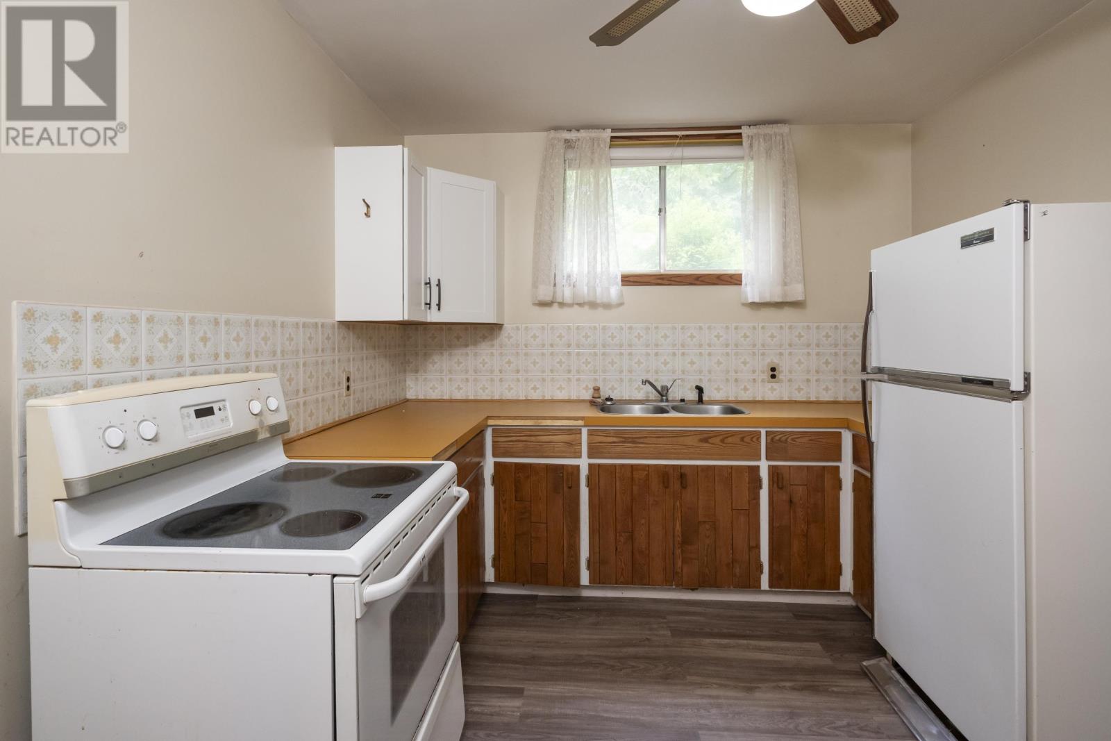 238 Nelson St, Thunder Bay, Ontario  P7A 2L7 - Photo 44 - TB2601923