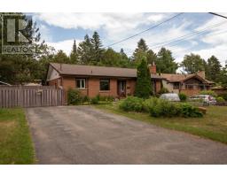 238 NELSON ST, THUNDER BAY, Ontario