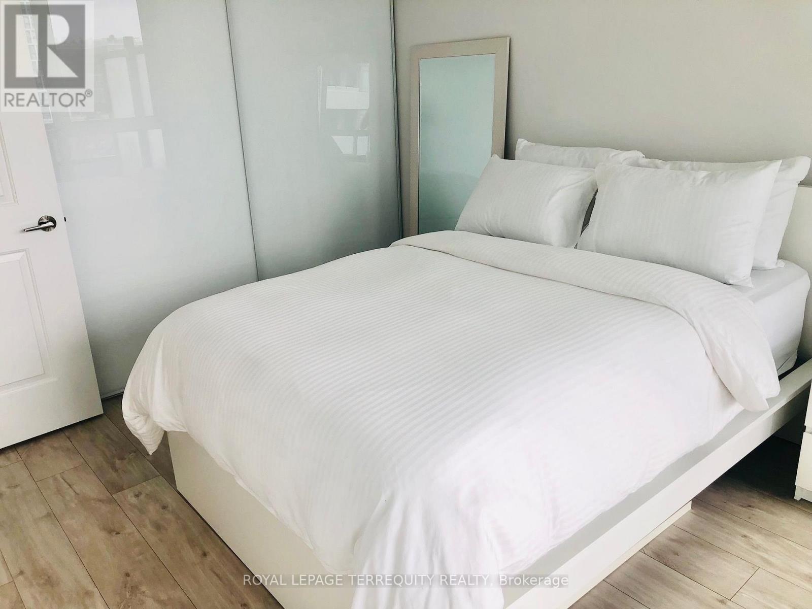 506 - 11 Lillian Street, Toronto, Ontario  M4S 0C3 - Photo 16 - C13557324