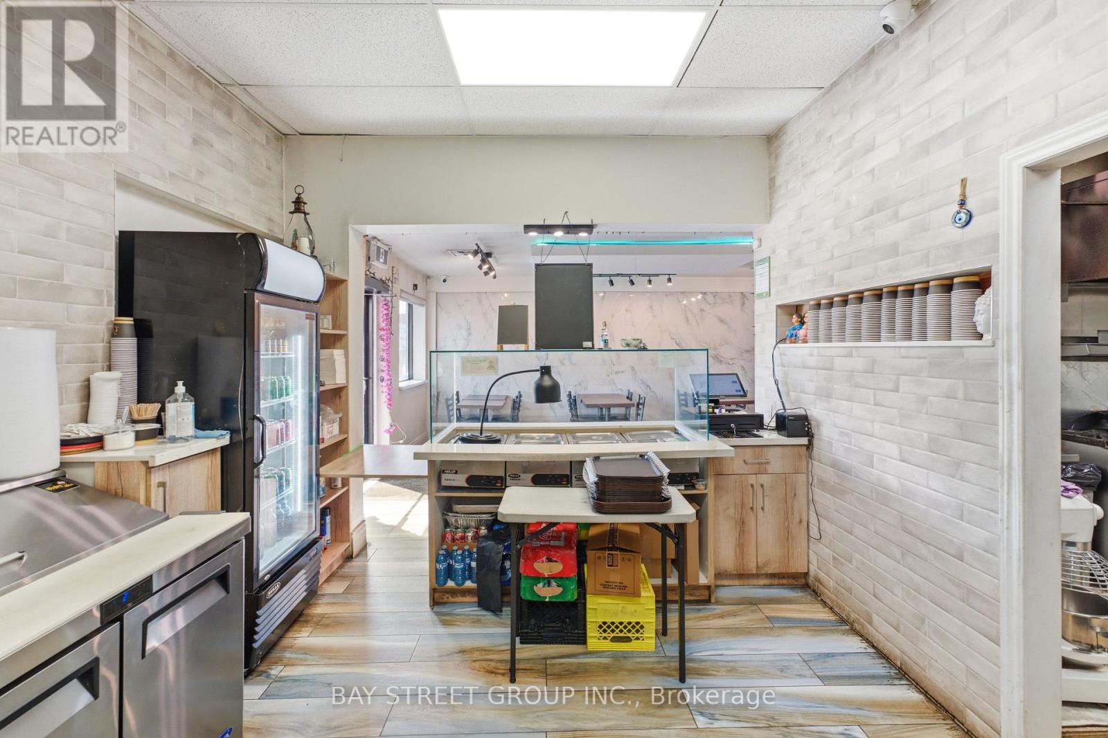 4&5 - 8 Midtown Drive, Oshawa, Ontario  L1J 3Z7 - Photo 13 - E13557336