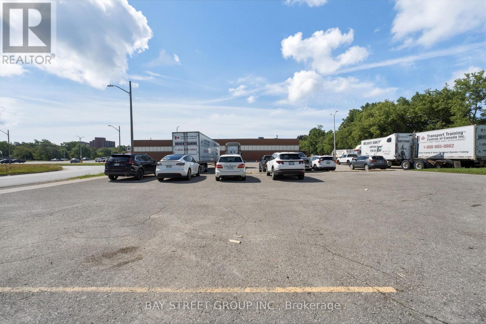 4&5 - 8 Midtown Drive, Oshawa, Ontario  L1J 3Z7 - Photo 25 - E13557336