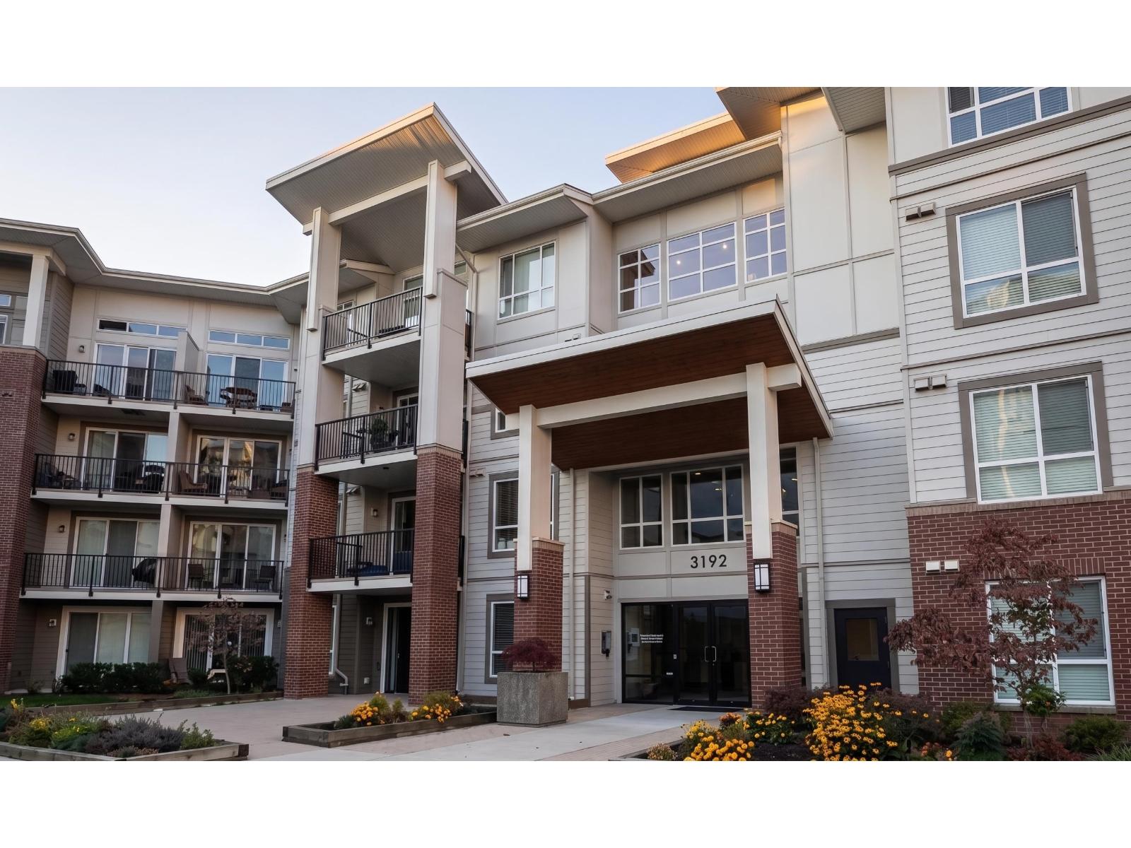 218 3192 GLADWIN ROAD, Abbotsford