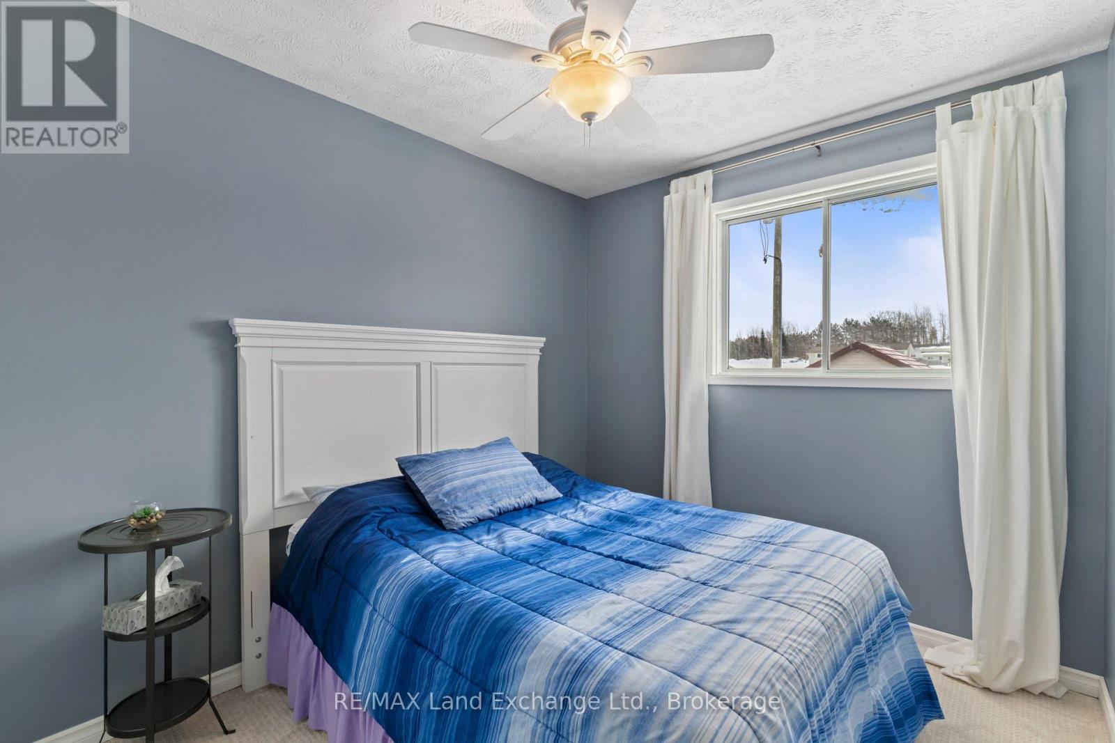 283 Bricker Street, Saugeen Shores, Ontario  N0H 2C1 - Photo 12 - X13513470